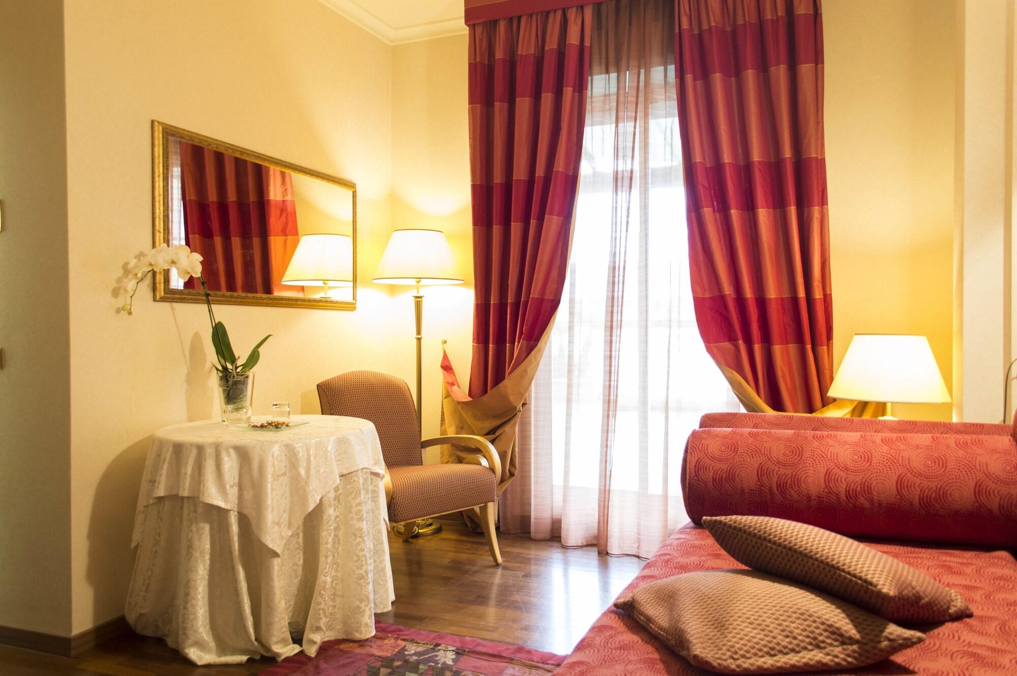 Polo Hotel