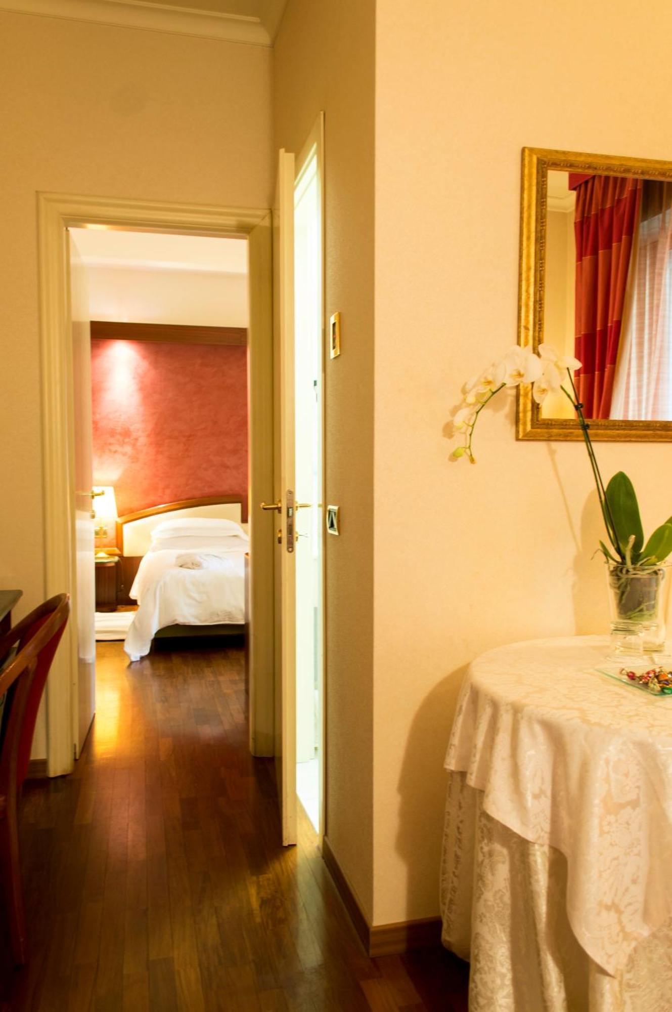Hotel Polo 4*
